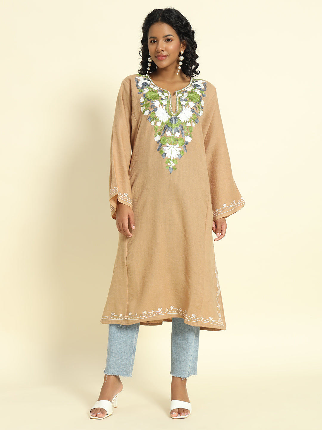 Gulmarg Series: Golden Sand Brown Woolen Aari Pheran