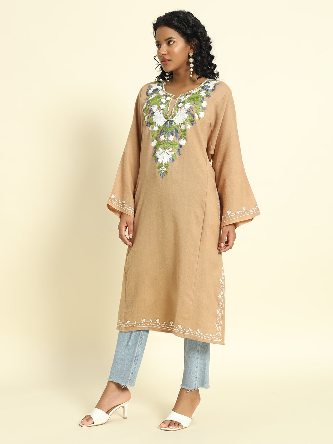 Gulmarg Series: Golden Sand Brown Woolen Aari Pheran