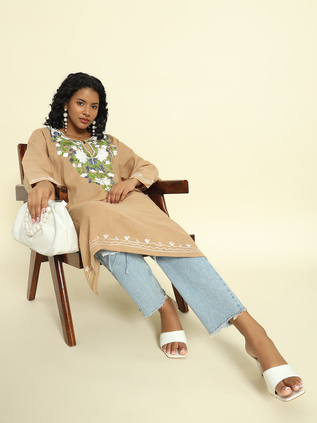 Gulmarg Series: Golden Sand Brown Woolen Aari Pheran