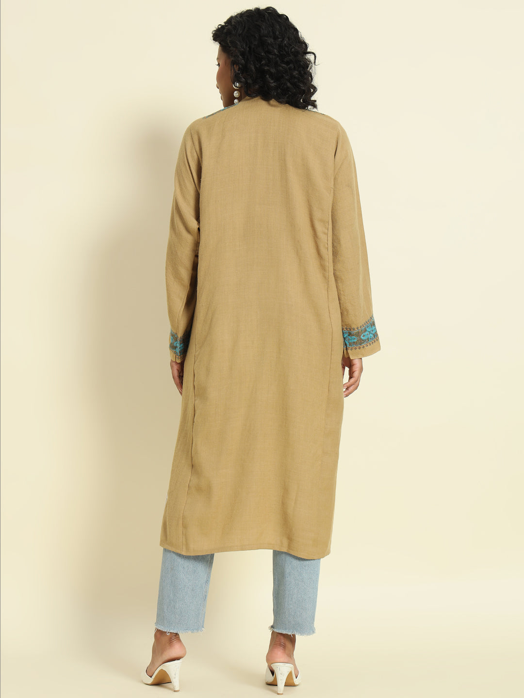 Gulmarg Series: Caramel Brown Woolen Sozni Pheran