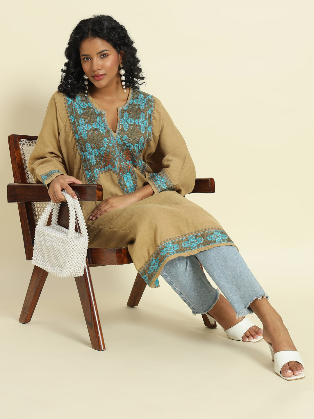 Gulmarg Series: Caramel Brown Woolen Sozni Pheran