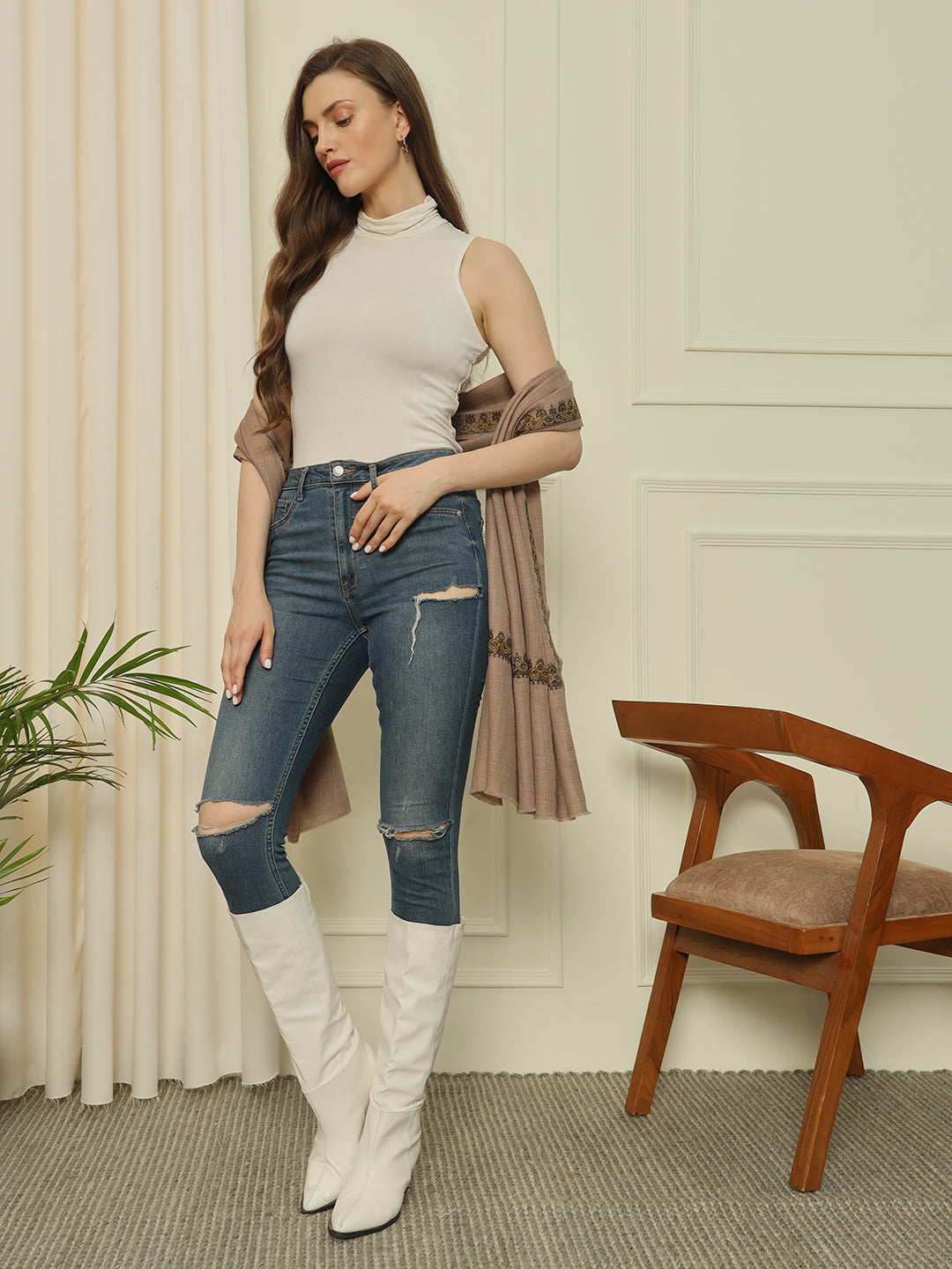 Gulmarg Series:  Pure Natural Blend Hashidar Toosha  Shawl