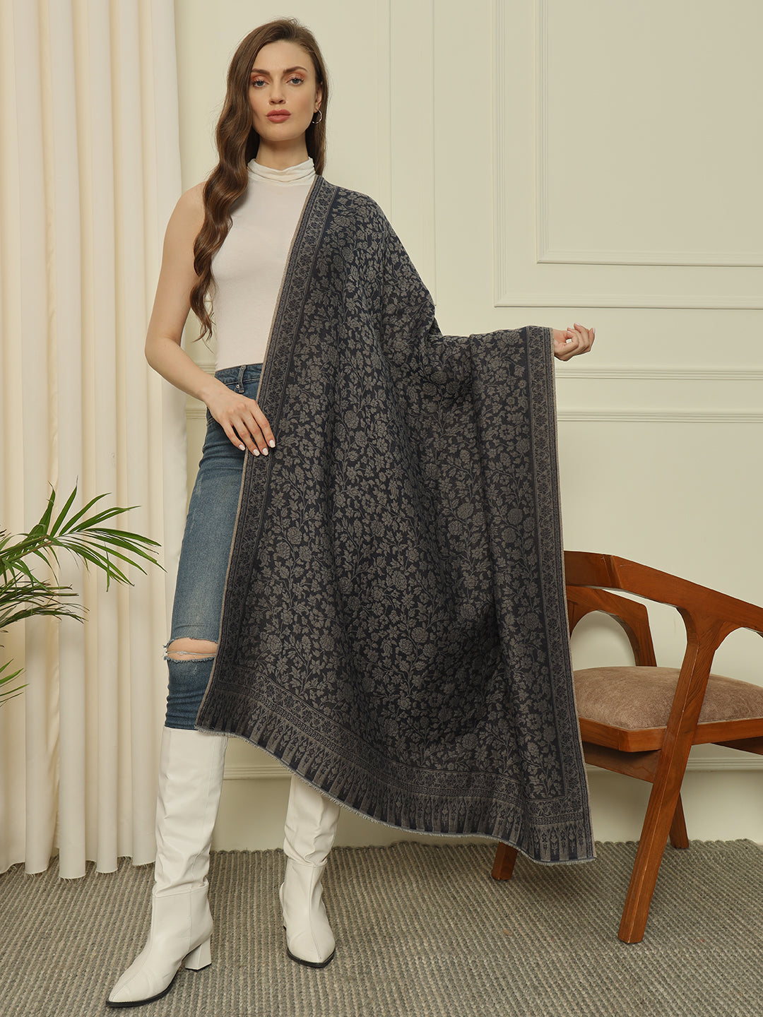 Gulmarg Series: Golden Navy Blue Reversible Super Wool Zari Shawl