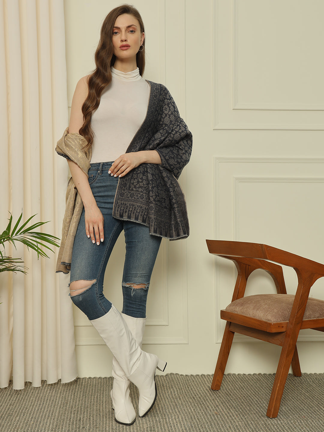 Gulmarg Series: Golden Navy Blue Reversible Super Wool Zari Shawl