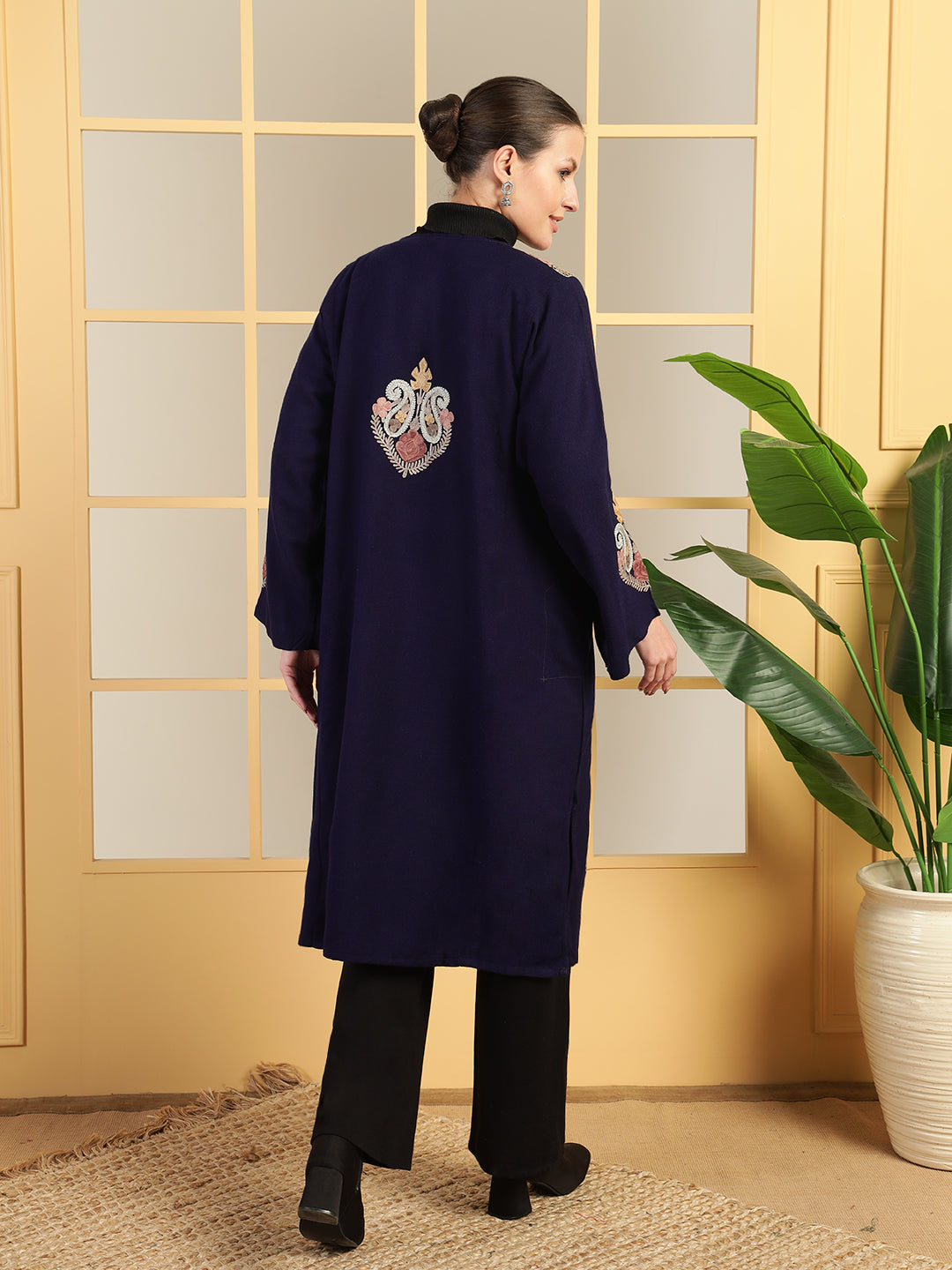 Gulmarg Series: Imperial Navy Blue Woolen Aari Pheran With Zari