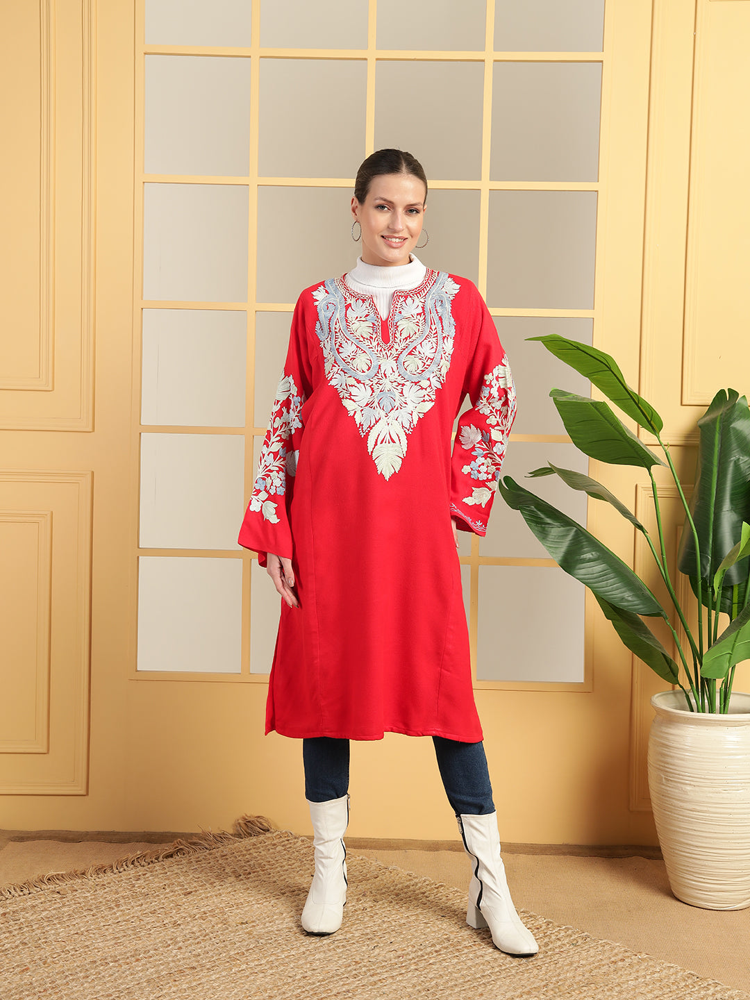 Gulmarg Series: Scarlet Red Woolen Aari Pheran