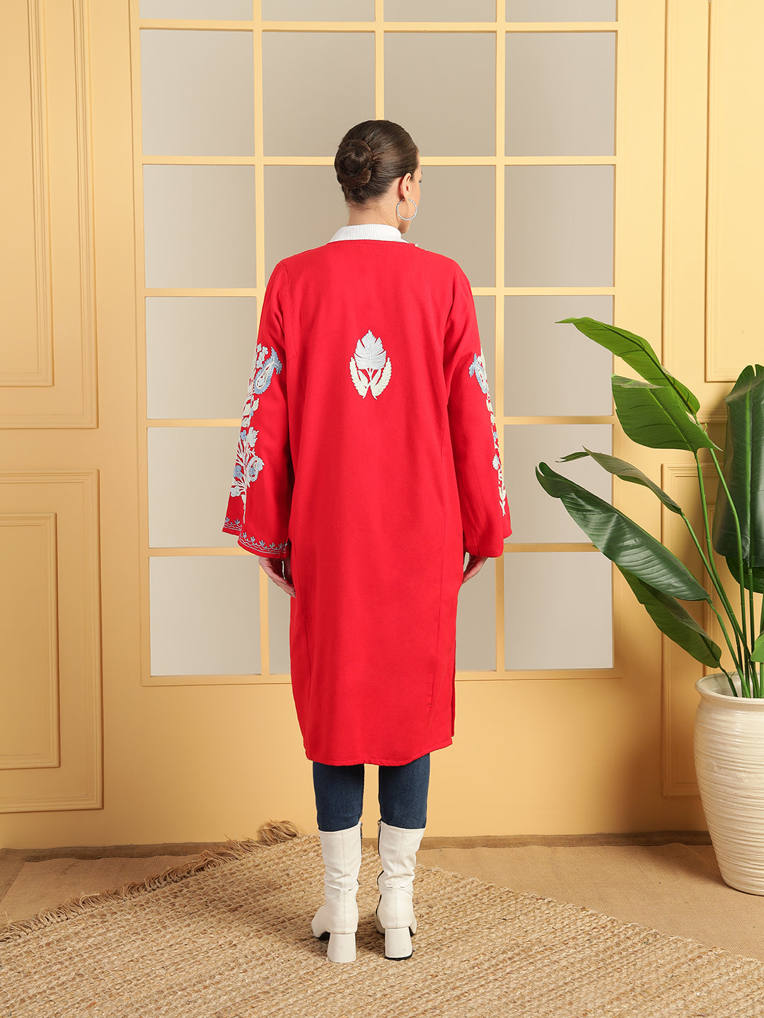 Gulmarg Series: Scarlet Red Woolen Aari Pheran