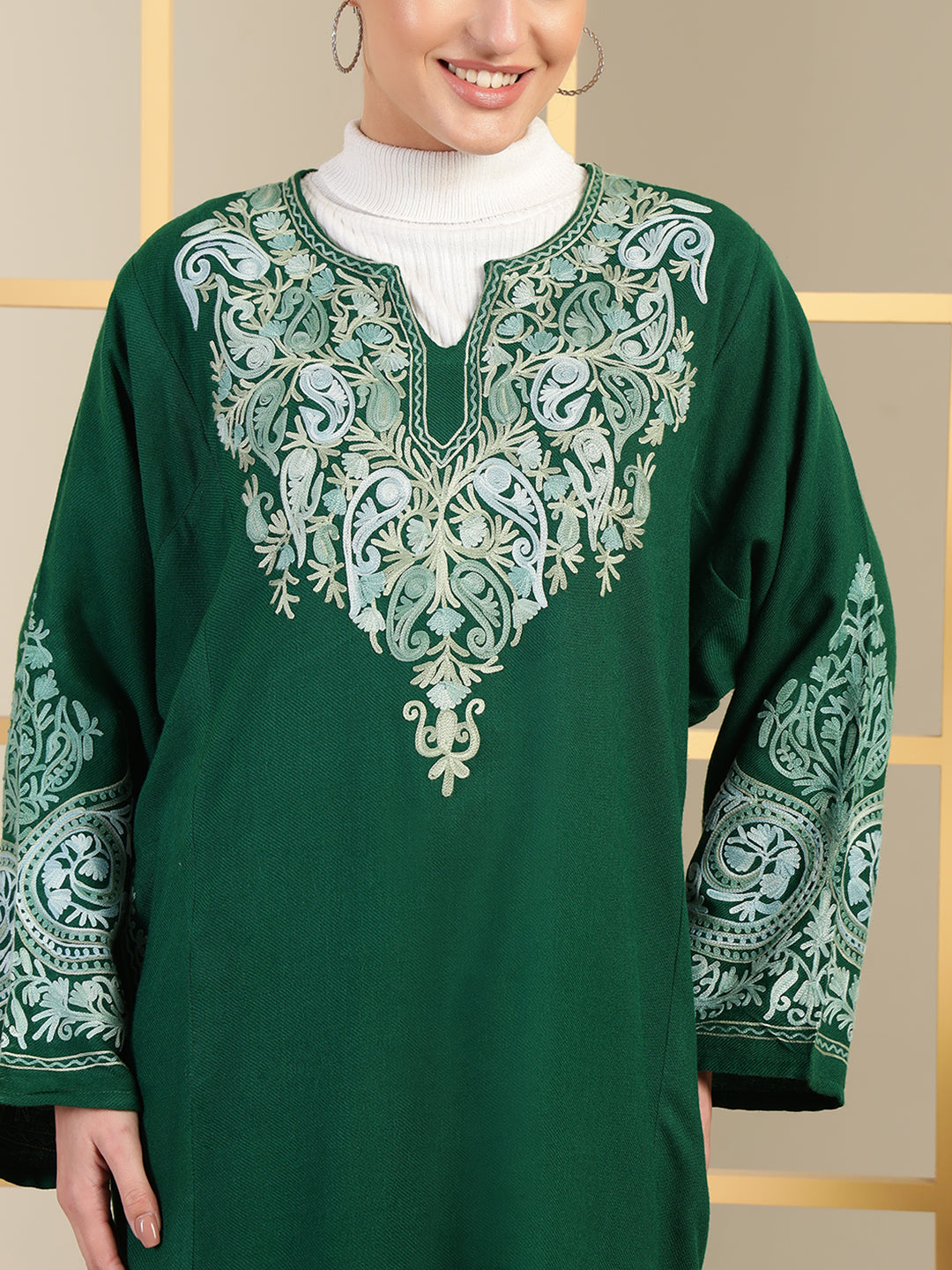 Gulmarg Series: Forest Green Woolen Aari Pheran